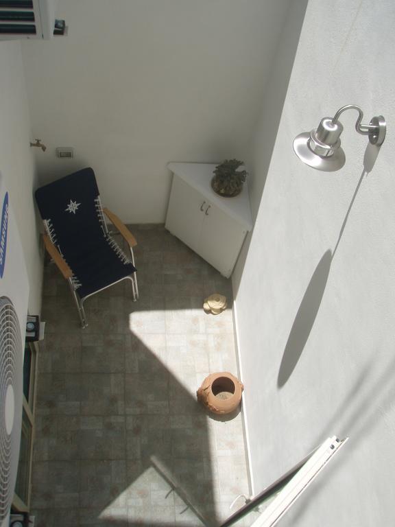 Bivani Sul Porto Vecchio Лампедуза Номер фото